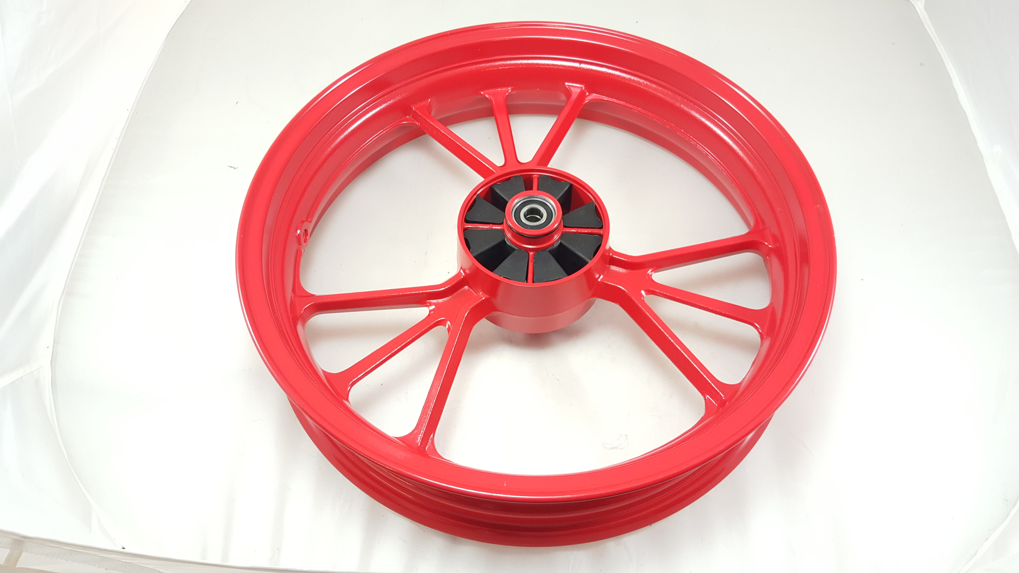 Regalia rear wheel red