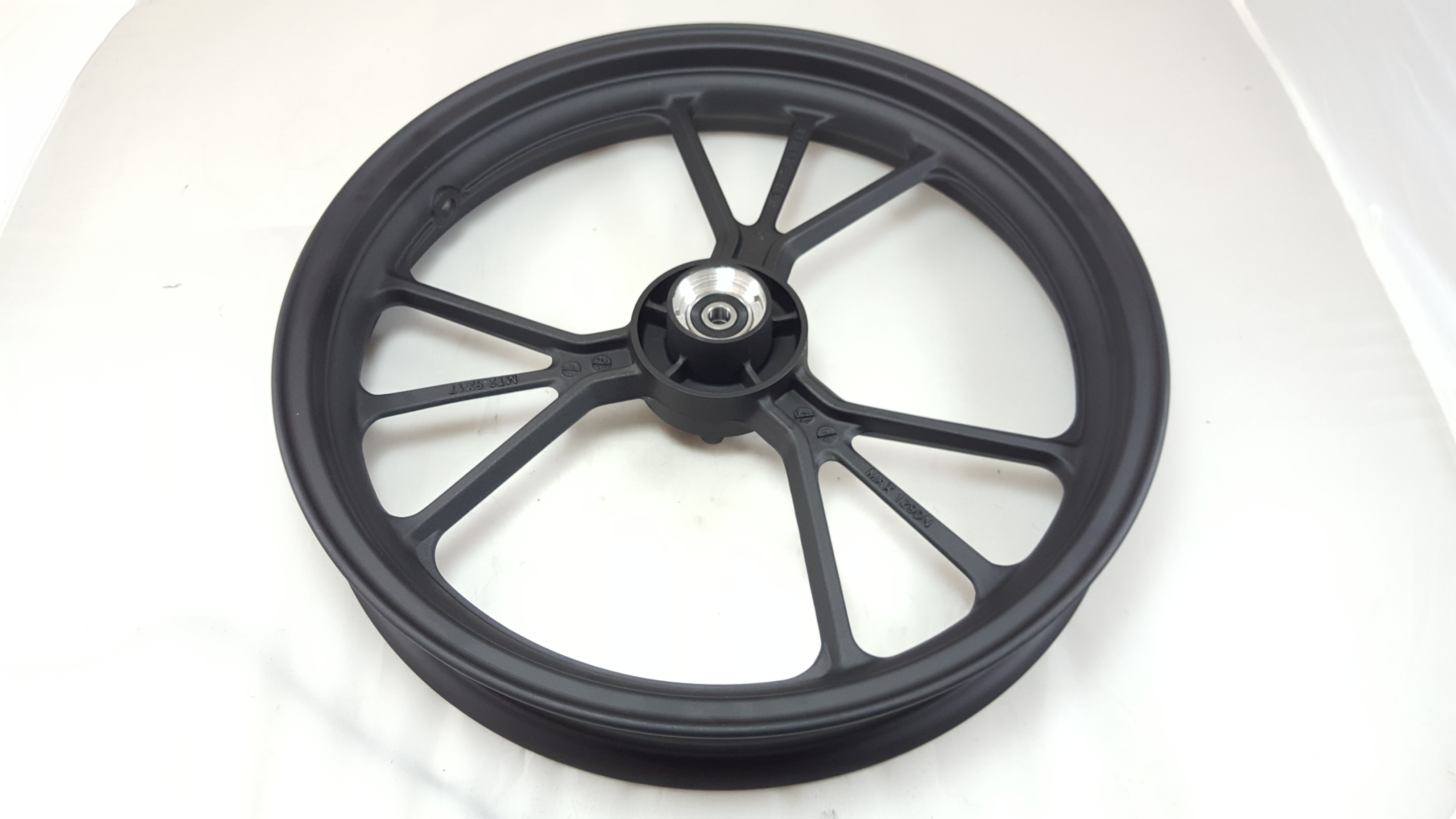 Regalia Front wheel black